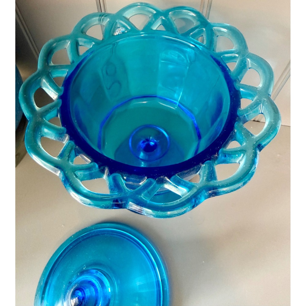 Vintage Blue Glass Candy Dish with Lid Reticulated Edge Pedestal Compote Bowl - Picture 5 of 5